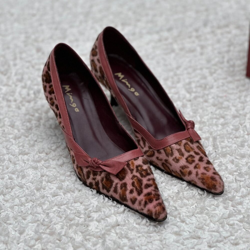 Mingo Leopard Print Pointed Toe Pumps – Pink & Brown – Fits Like Size 6